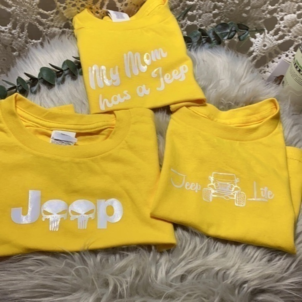 Set of (3) 2T Jeep T-shirts Jeep Life, My Mom has a Jeep & punisher Jeep (T-12)